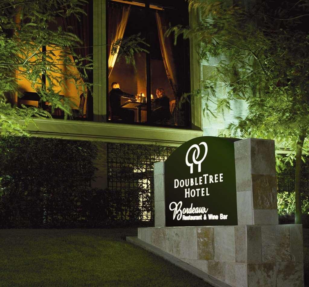 Hotel Zessa Santa Ana, A Doubletree By Hilton Restaurant photo